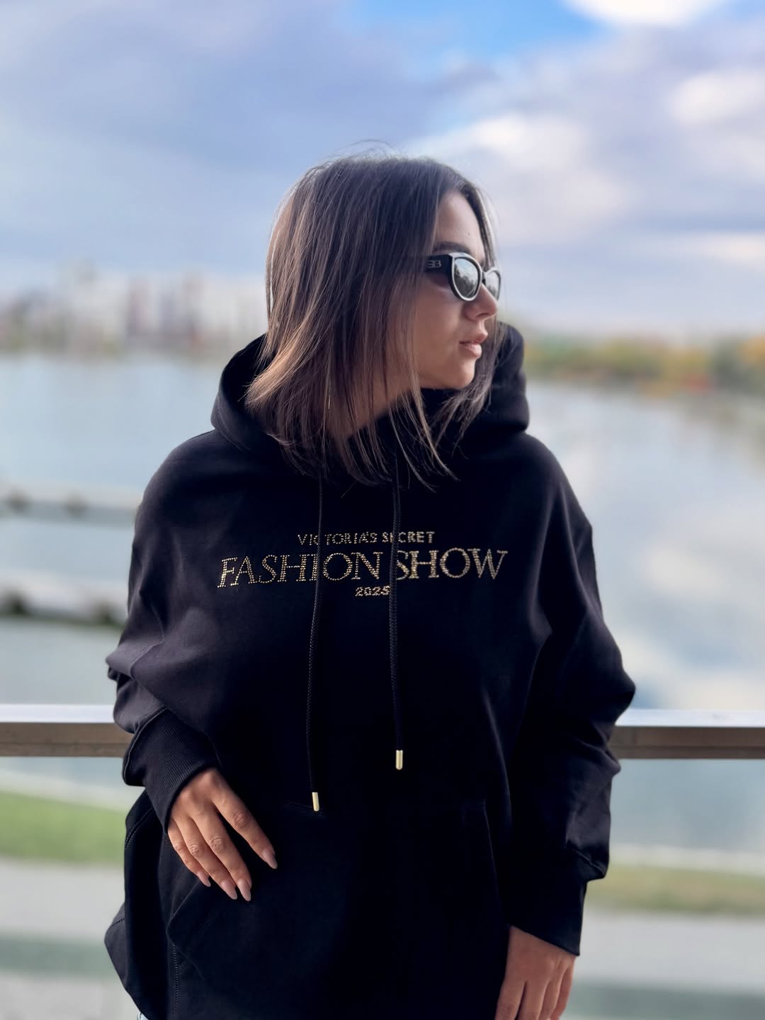 Victoria's Secret 2005 Fashion Show Hoodie