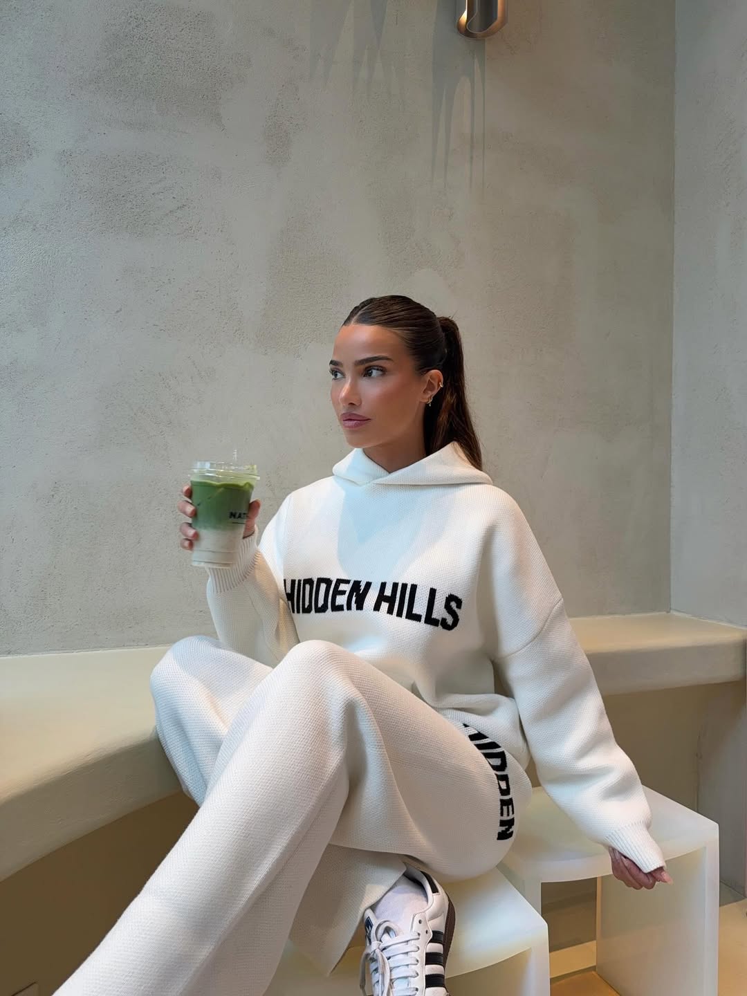 Hidden Hills Set